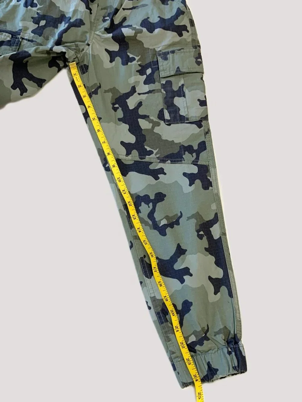 3 Piece Girls Set Camo Cargo Pants Elastic Waste & 2 Shirts Size 10/12, 14/16